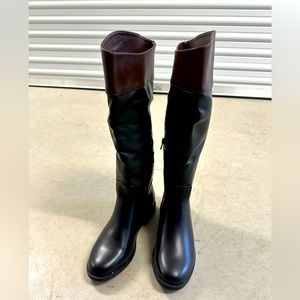 Black/brown boots. Size 7